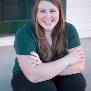 Meet your Posher, Anya